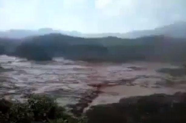 Terrifying Video Shows Dam Break in Mariana, Brazil