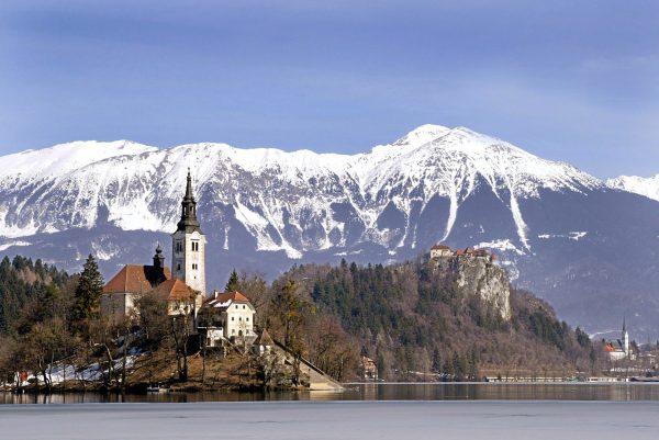 Bled, one of the most famous tourist resorts in Slovenia, with its old castle above the Bled lake, under the Kamnik Alps. (Hrvoje Polan/AFP)