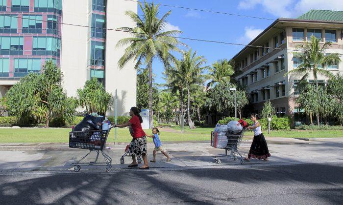 Homelessness in Hawaii Grows, Defying Image of Paradise