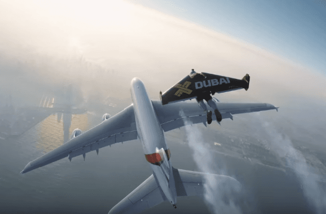 VIDEO: Two Guys Fly Jetpacks Next to a Plane in Dubai