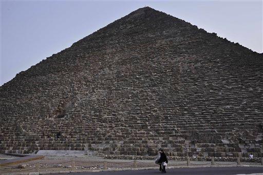 Researchers Make Big Discovery at Great Pyramid After Using Thermal Imaging