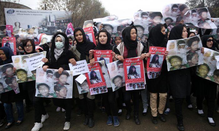 Afghans March Through Capital to Protest Hazara Killings