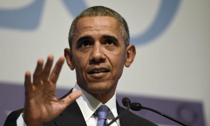 Despite Paris, Obama Rejects Calls for Shift in ISIS Fight