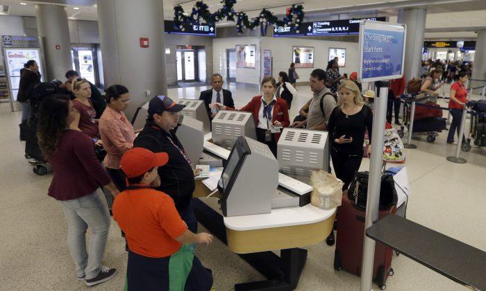 More Thanksgiving Travelers; Don’t Get Stuck at the Airport