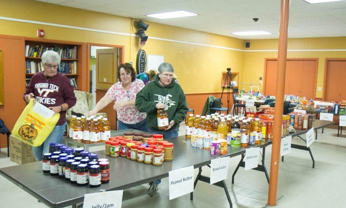 Giving Back With Food During the Holidays