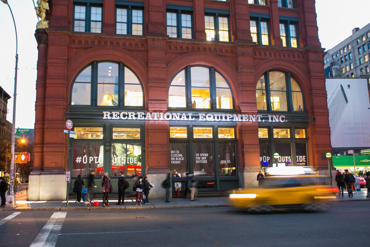 REI to Close Portland Store Due to High Crime Rates
