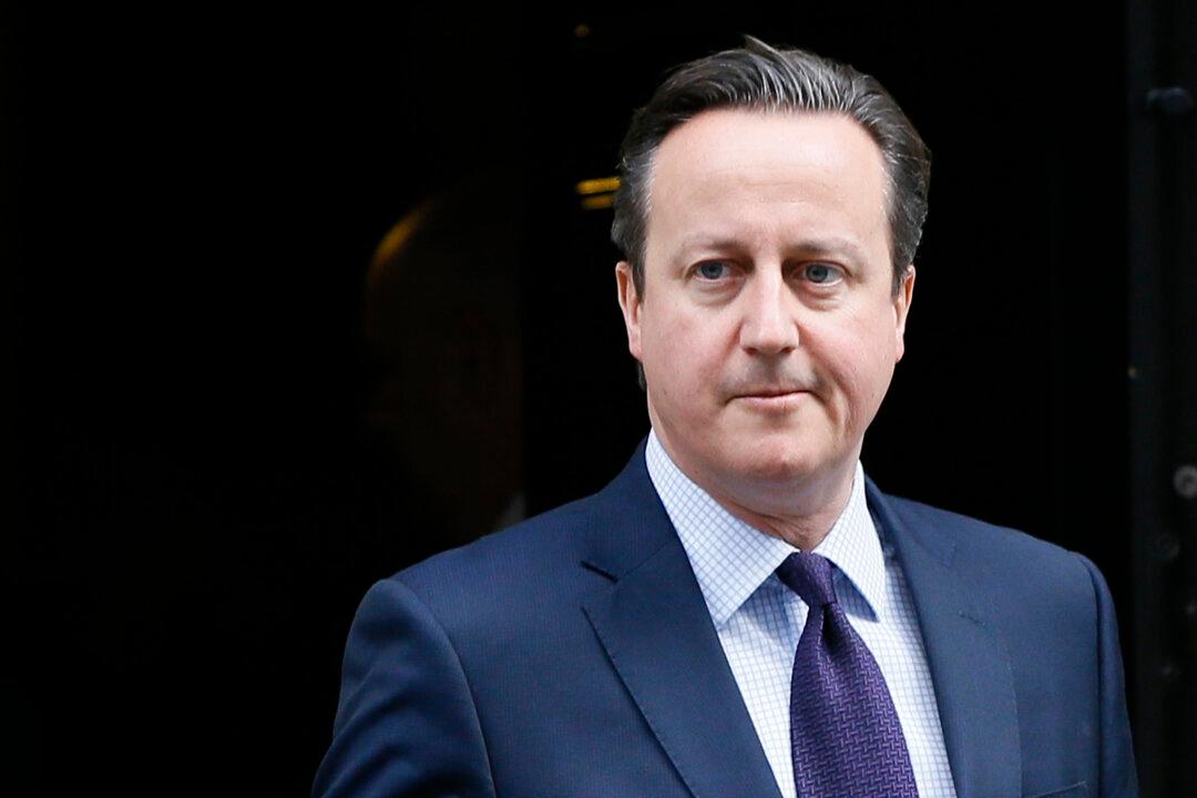British MP Says US Denied Boarding to Muslim Family