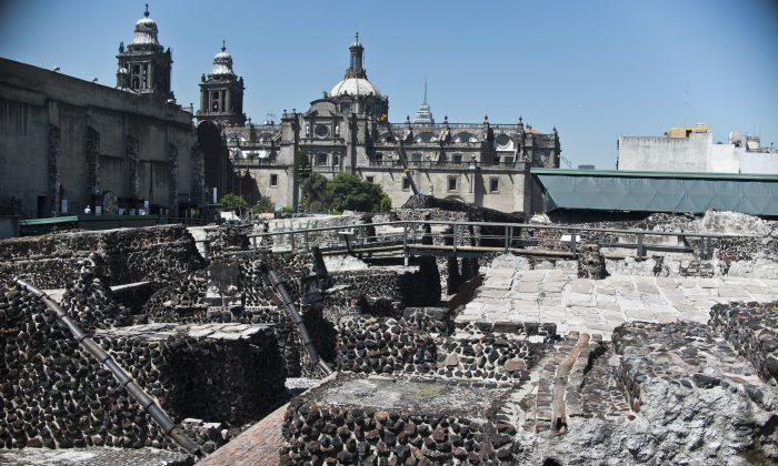 Mexico Experts: Passageway May Lead to Aztec Ruler’s Tomb