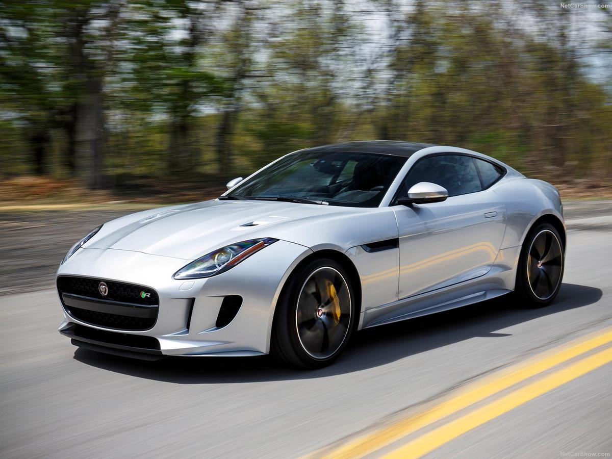2016 Jaguar F-Type Gets Away