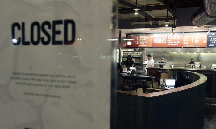Boston College: 80 Sickened After Eating at Chipotle