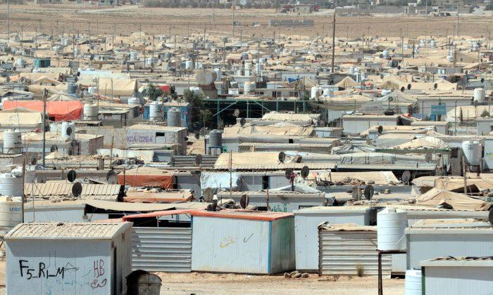 UN Urges Jordan to Let in 12,000 Syrians Stranded on Border