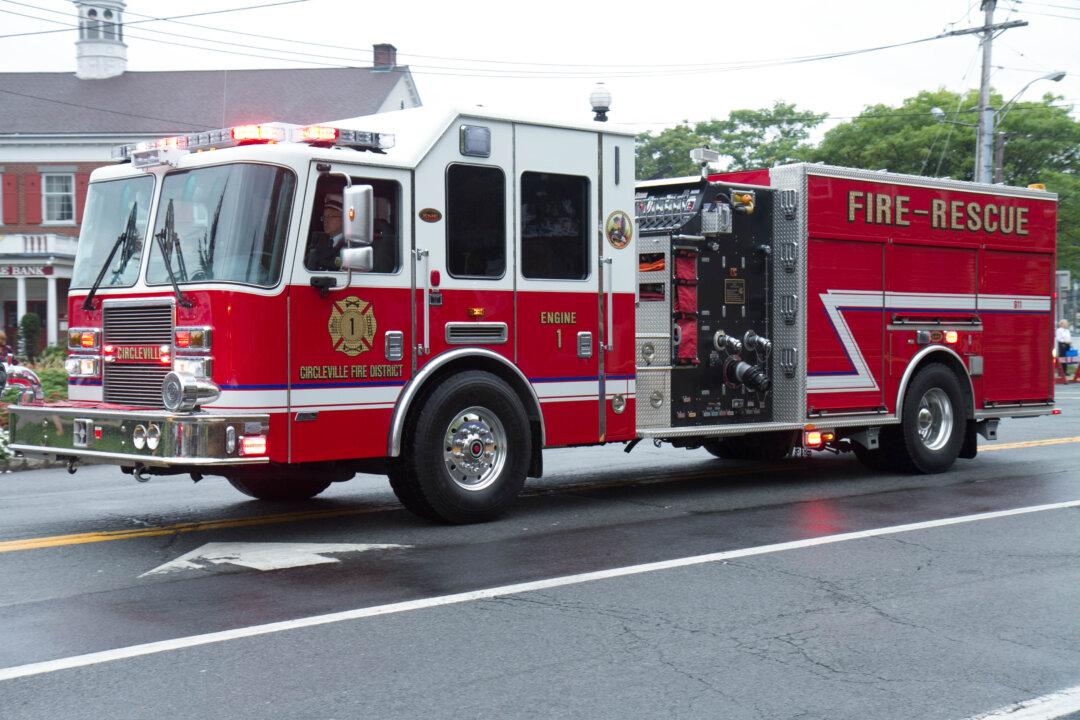 Firefighters Praised for Comforting Scared Girl After Car Crash—By Allowing Her to Paint Their Nails