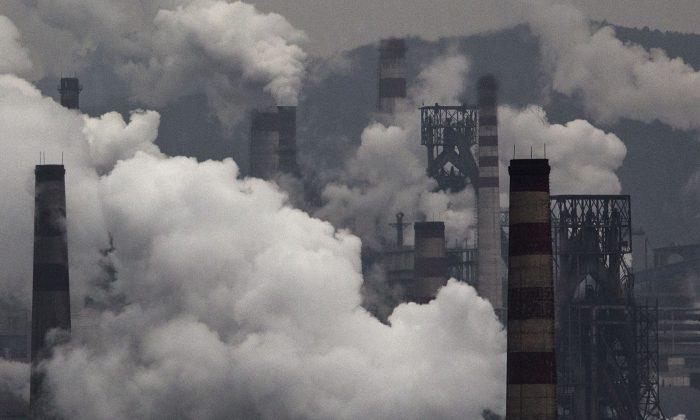 China Emits More Carbon in 2 Weeks Than Australia Does in One Year: Think Tank