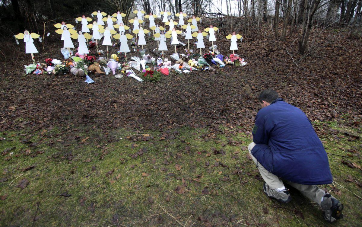 A memorial to Sandy Hook Elementary School shooting victims is seen in Newtown, Conn., on Dec. 18, 2012. (Charles Krupa/AP Photo)