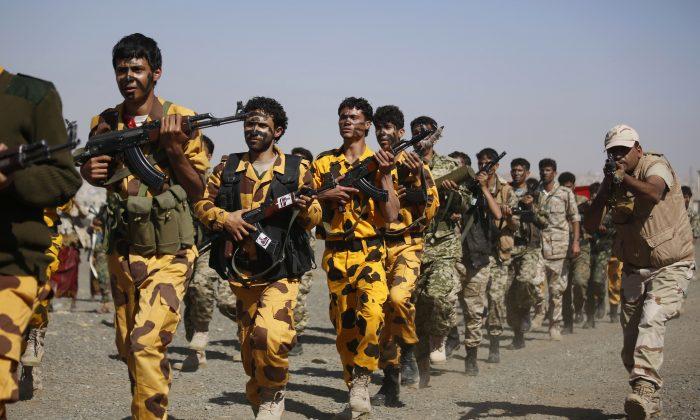 Saudi-Led Coalition Delays Truce With Yemen Rebels