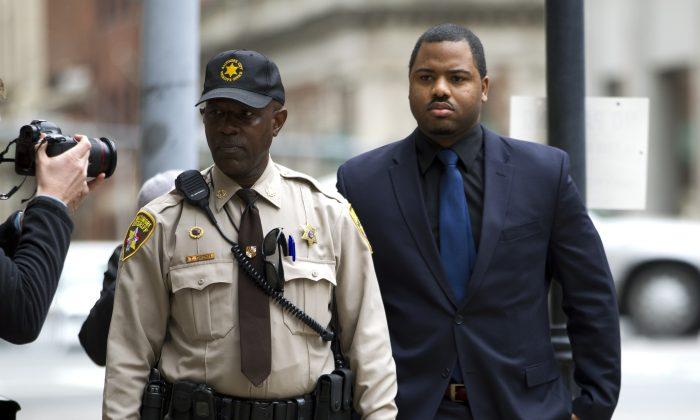 First Trial in Freddie Gray Death Ends in Mistrial, Officer Might Be Retried