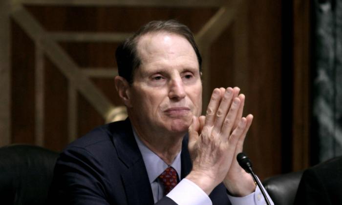 Sen. Wyden Condemns Inauguration Day Riots in Home State, Oregon