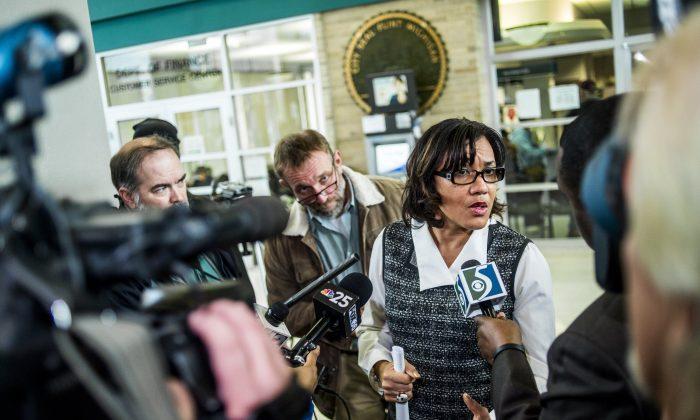 Flint Mayor Declares State of Emergency Over Water Problems