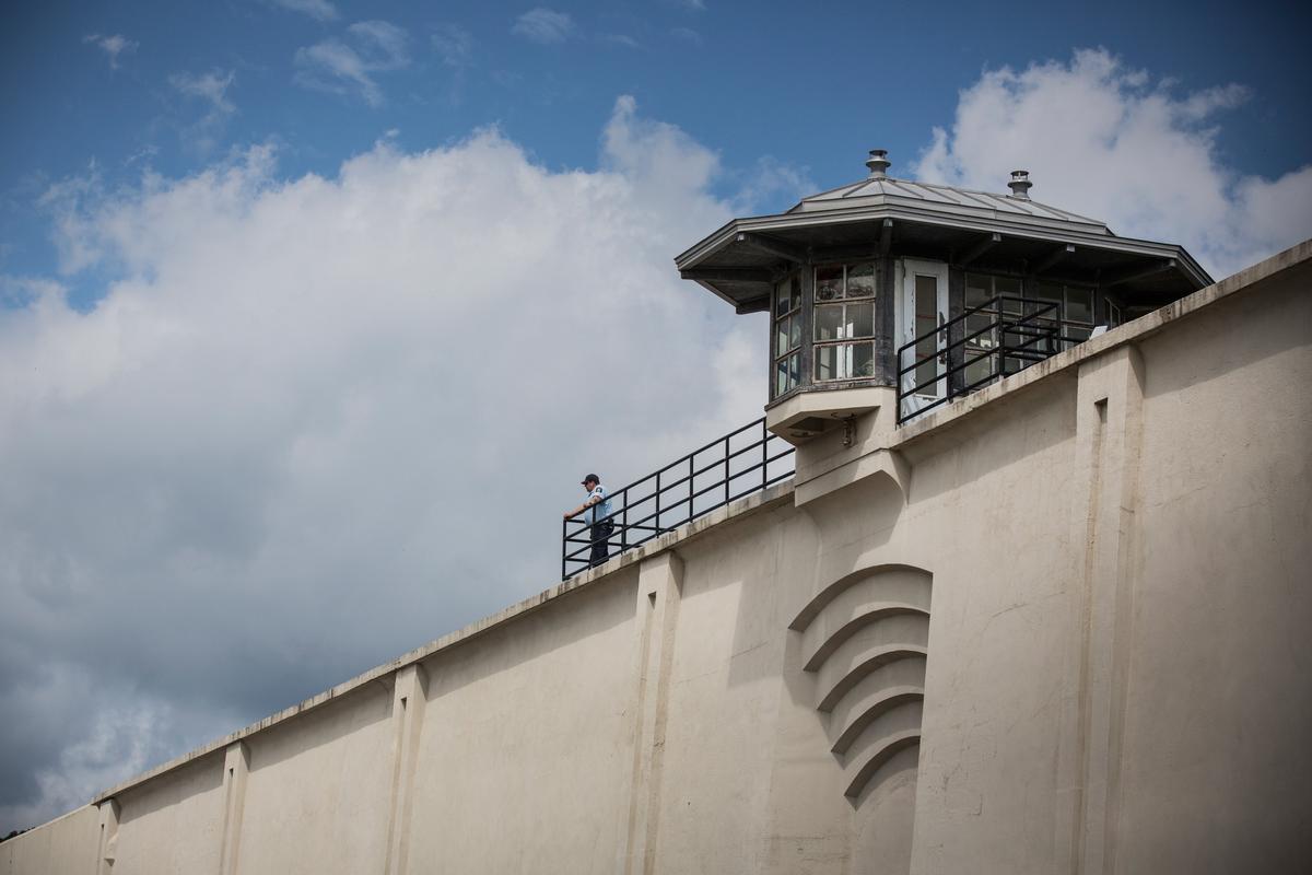 Report: Prison Guards, Police Warned About ‘Black August’ Attacks