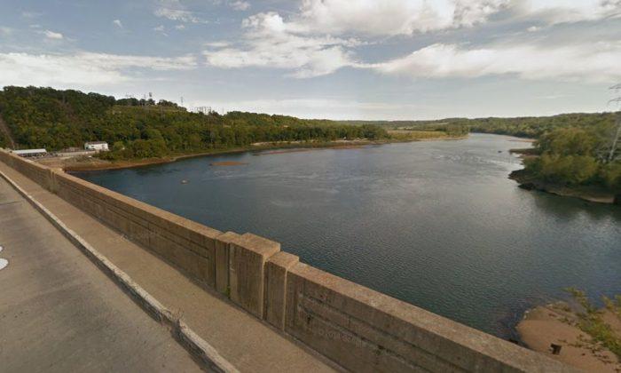 Missouri Sheriff’s Office Alerts FBI About ‘Middle Eastern Men’ Asking About Dam