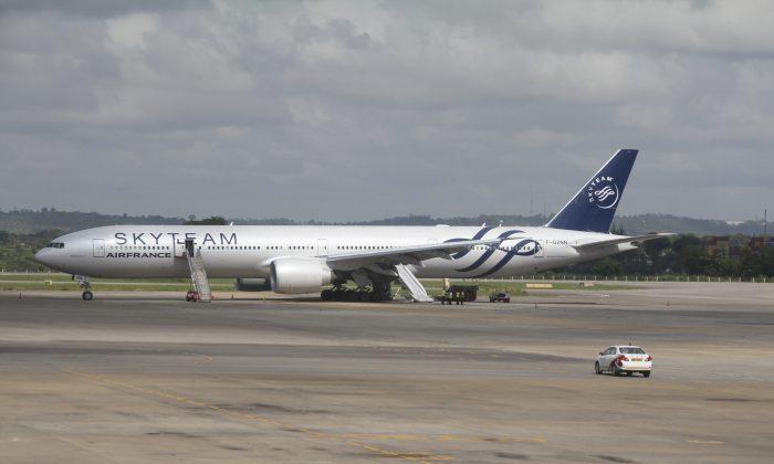 Suspicious Device Found on Diverted Air France Flight, but No Explosives Discovered Yet