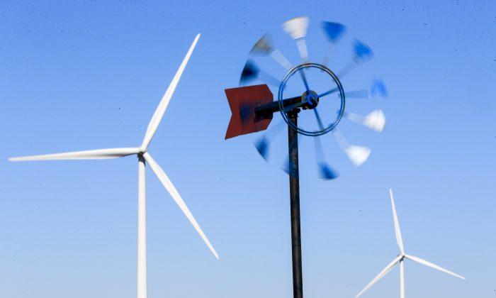 GOP States Benefiting From Shift to Wind and Solar Energy