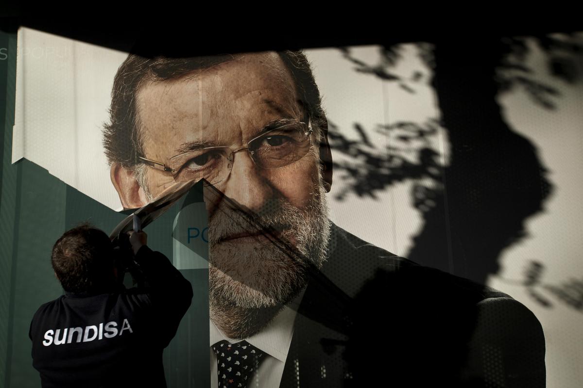 Spain Thrust Into Governing Void After Splintered Vote