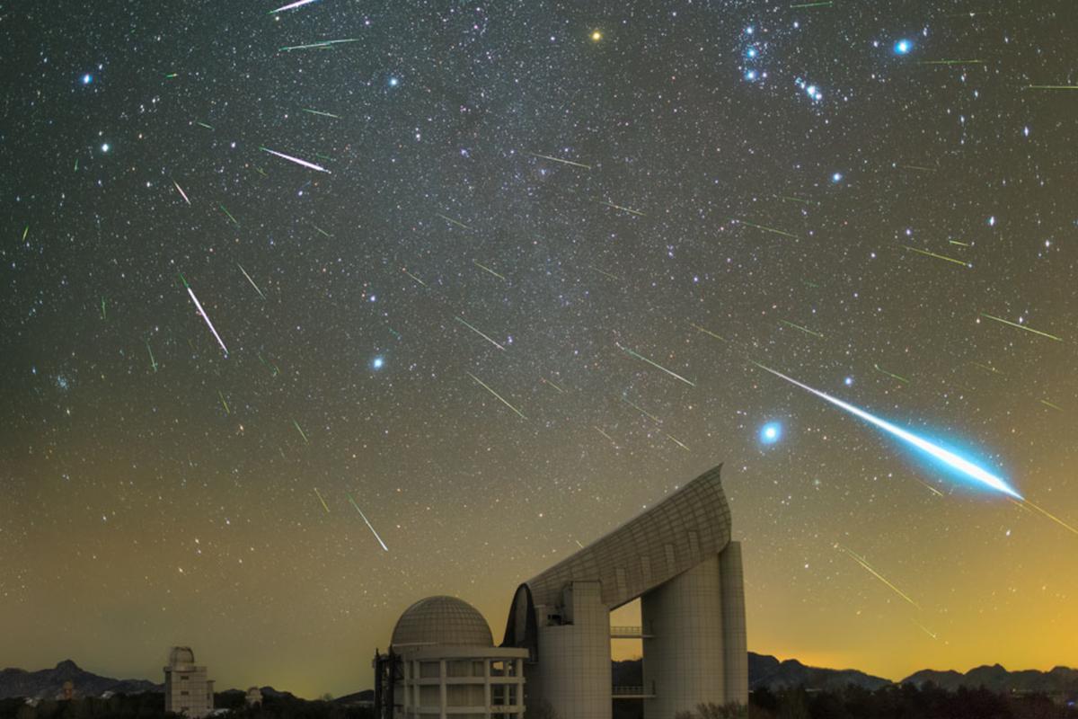 Dance of the Gas Giants, Meteor Showers to Grace Australia's Night Skies