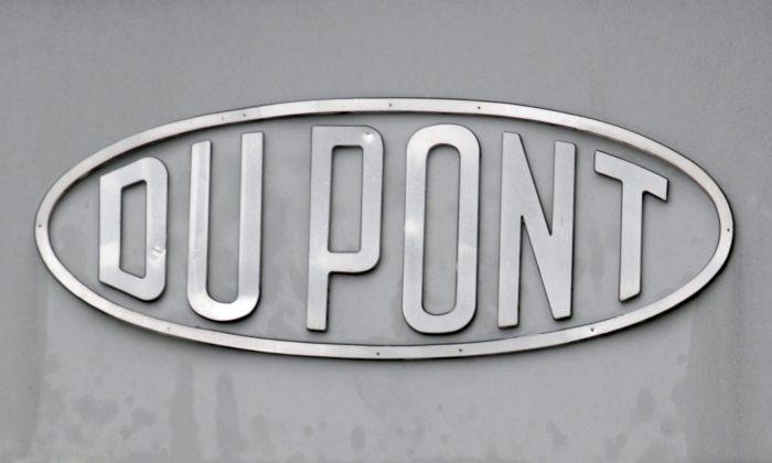 DuPont to Cut 1,700 Jobs Ahead of Dow Merger