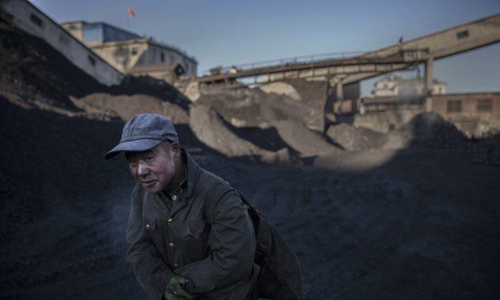 Local Governments in Coal-Rich Chinese Province Can’t Meet Payroll