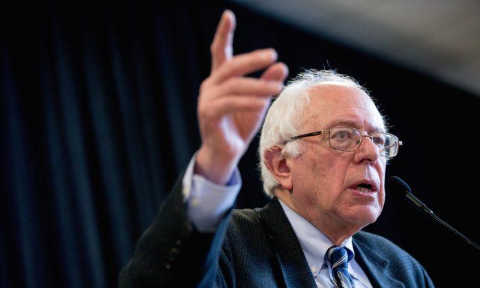 Sanders Says He Supports Repealing Gun Manufacture Immunity