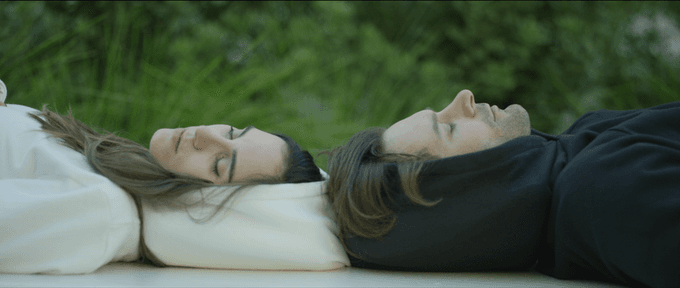 Successful Kickstarter Campaign for Hypnos Means Hoodie With Built-In Pillow Will Be Made