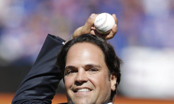 Mike Piazza 9/11 Jersey Up For Auction