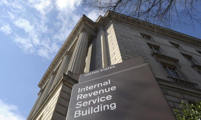 IRS Watchdog Warns of Scaled-Back Service in Agency Plans