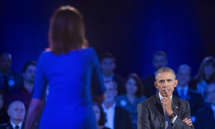 Taya Kyle, Widow of ‘American Sniper’ Chris Kyle, Confronts Obama During Gun Control Town Hall