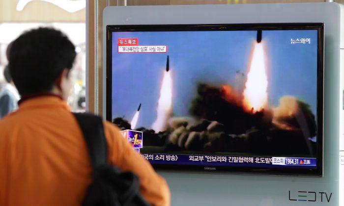 Seoul: North Korea Fires Short-Range Projectiles Into Sea
