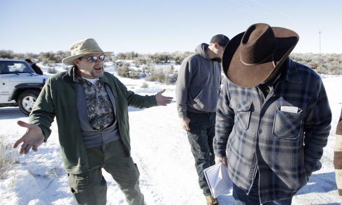 Oregon Armed Standoff: Things to Know