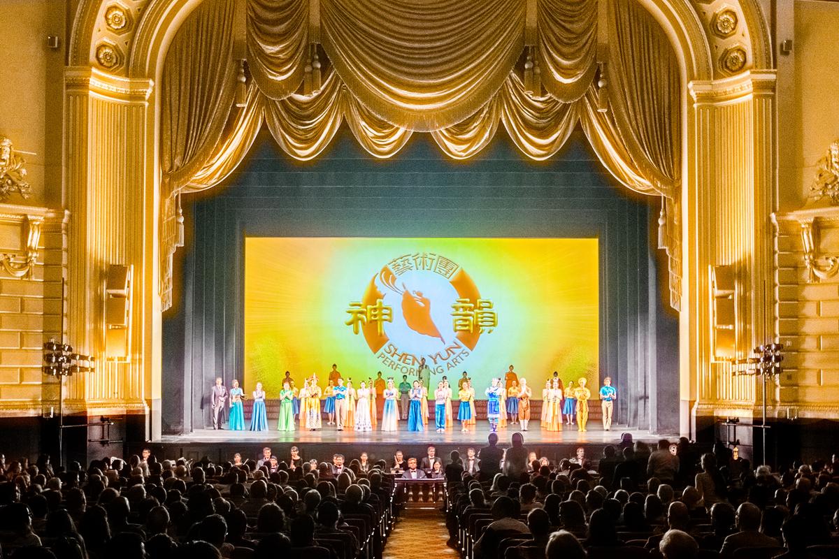 Shen Yun ‘Perfectly Done,’ Says Radiology Director