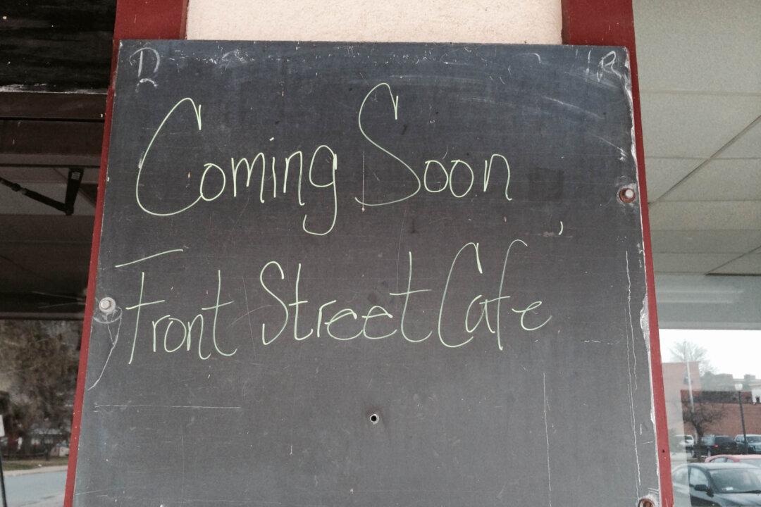 Front Street Café Returns to Port Jervis
