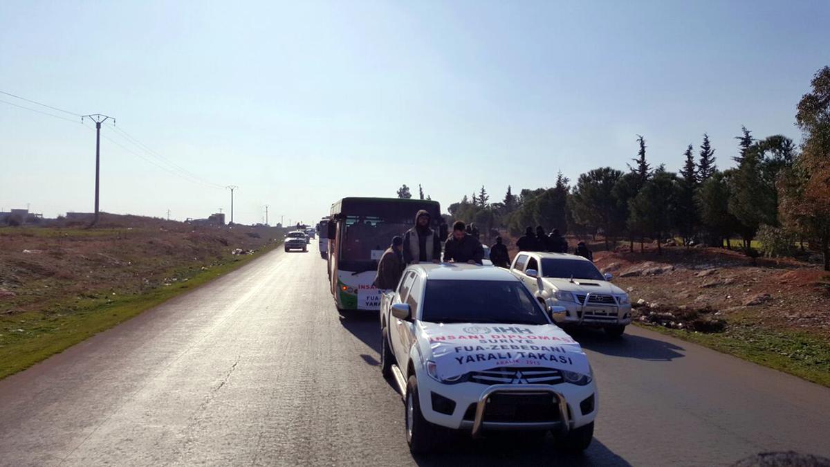 Aid Convoys Head Toward 3 Besieged Syria Villages