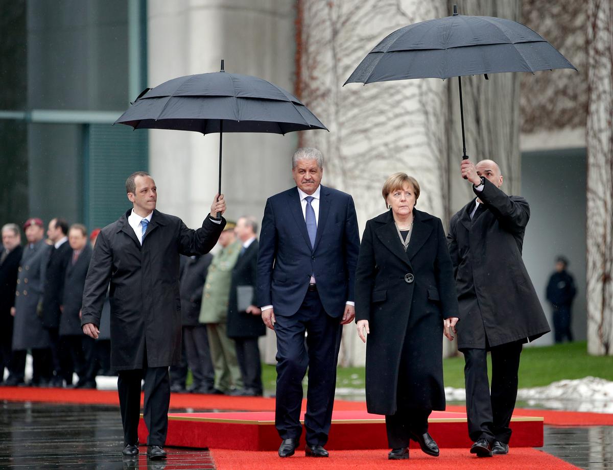 Germany to Ease Deportation Rules After Cologne Attacks