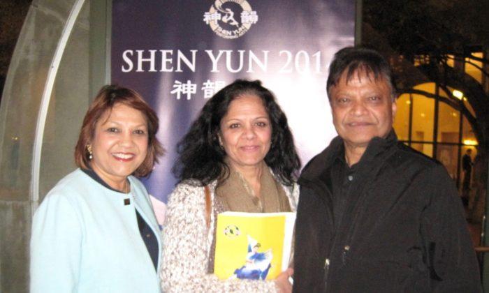 Audience Member Hopes to Keep Shen Yun in Her Memory