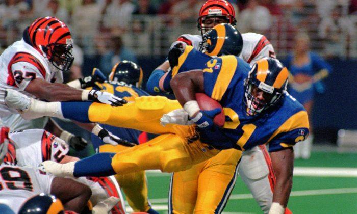 Ex-NFL Running Back Lawrence Phillips Found Dead in Prison