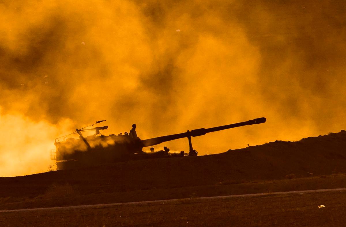 PM Says Turkish Artillery Hit ISIS Positions in Iraq, Syria