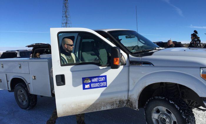 Man Arrested for Stealing Government Car at Occupied Oregon Wildlife Refuge
