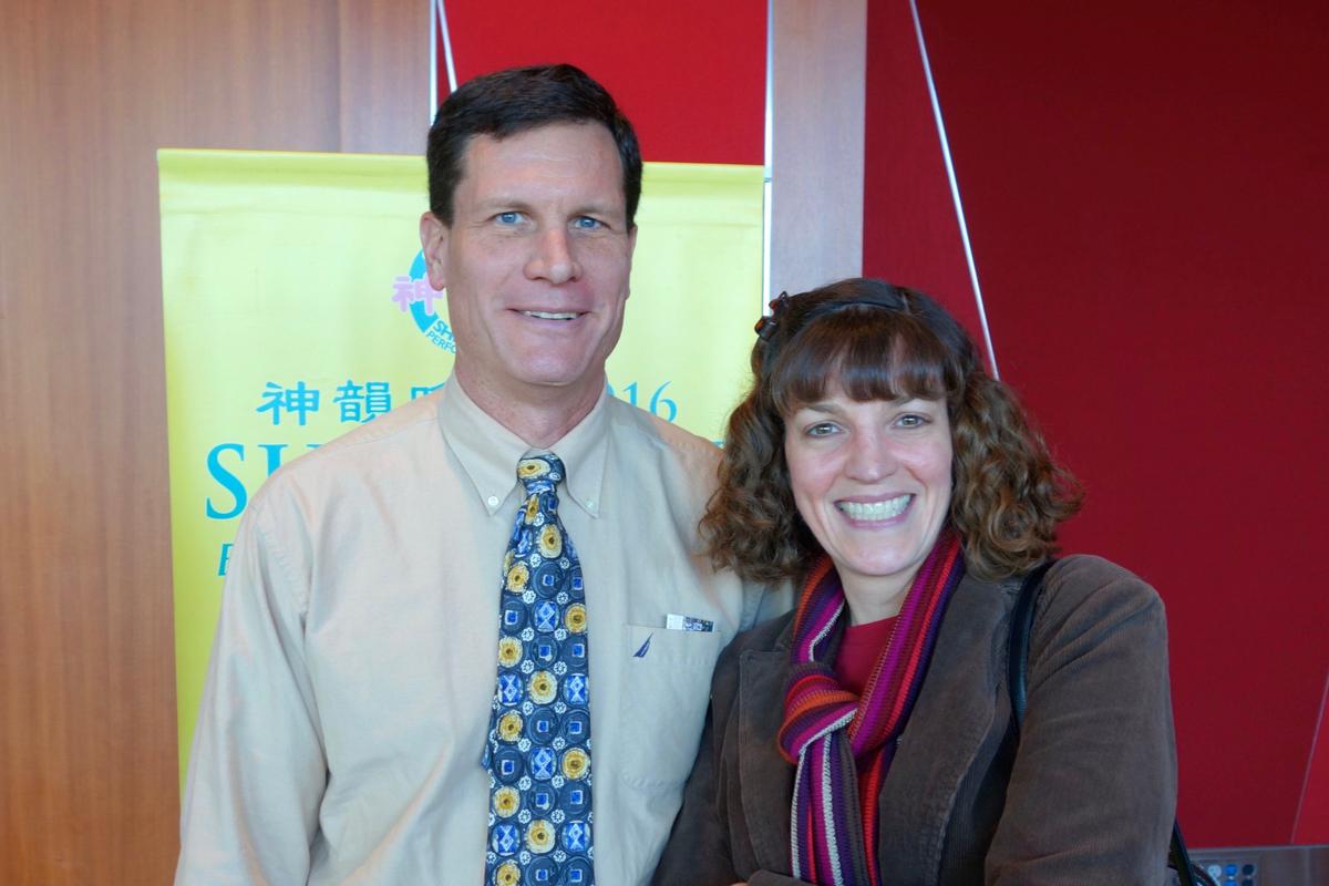 Arts-Loving Couple Find Amazing Artistry in Shen Yun
