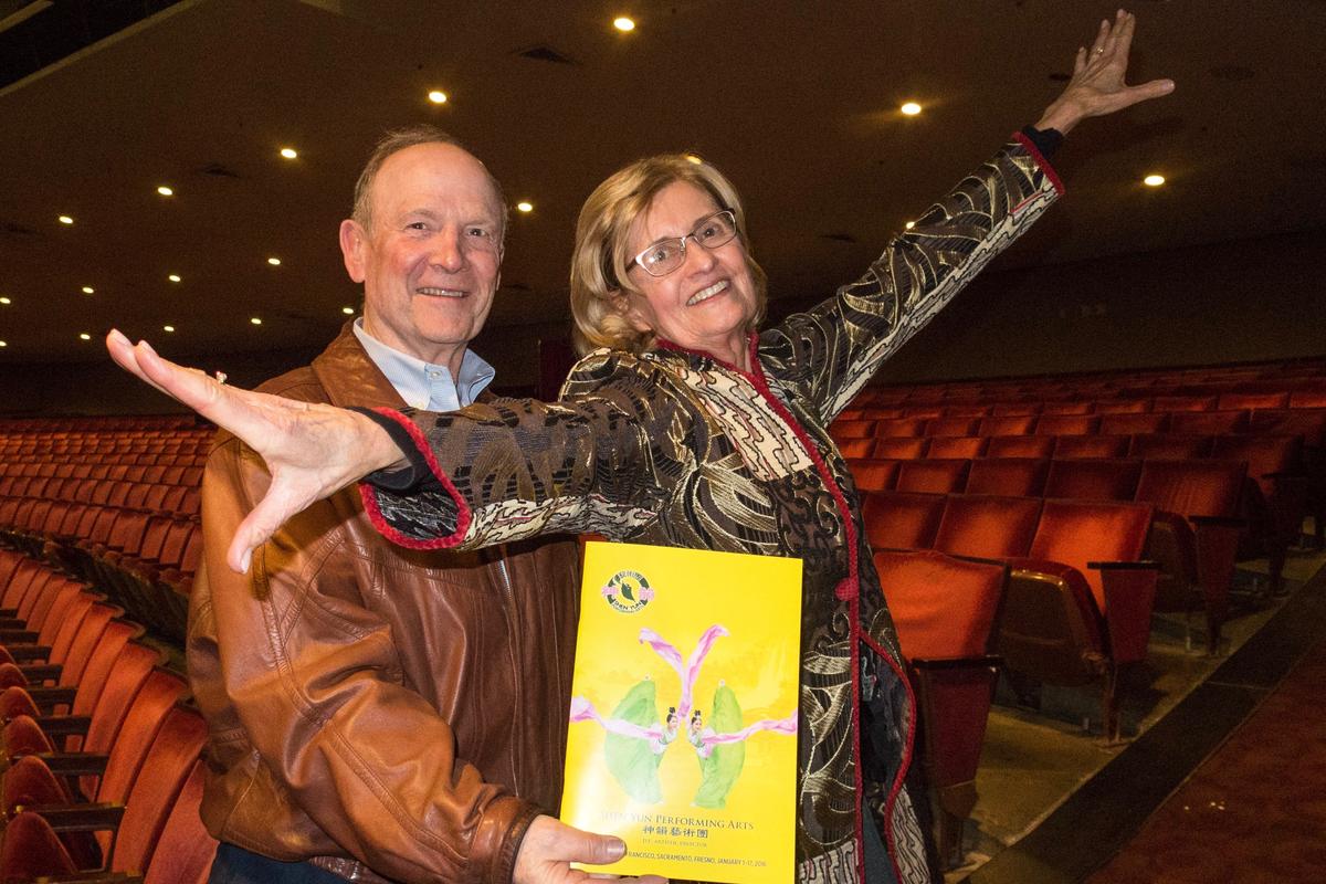 Retired Dance Teacher Admires Skill, Commitment of Shen Yun Performers