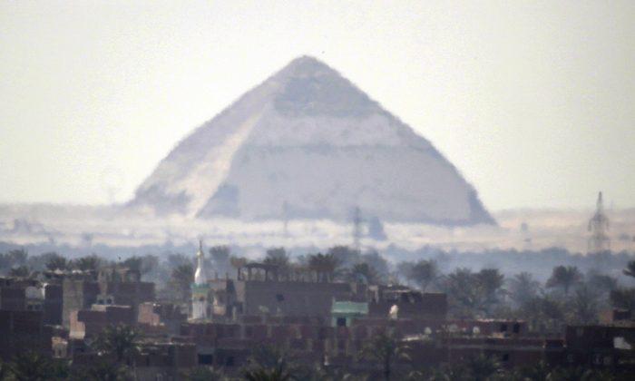Particles Could Reveal Clues to How Egypt Pyramid Was Built