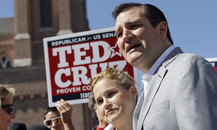 ‘Danger to Herself:’ Police Officer Found Ted Cruz’s Wife Sitting on Expressway With Head in Her Hands 10 Years Ago