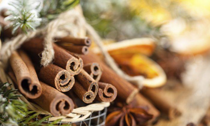 9 Herbs and Spices With Proven Health Benefits